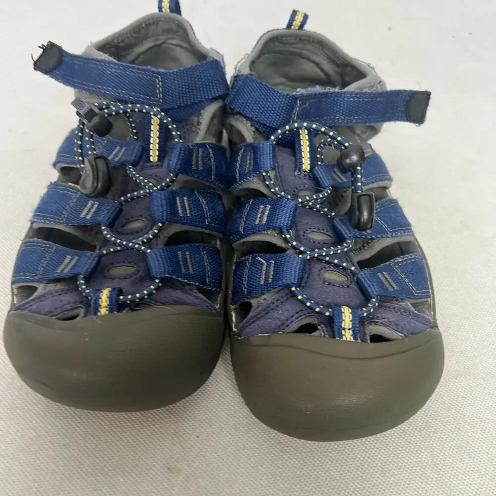 Keen Big Kids Newport H2 Sandals Size 4 Blue Yellow Quick Dry Waterproof